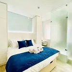 Gloria 10 Deluxe