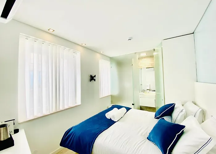 Gloria 10 Deluxe 3* Lisboa