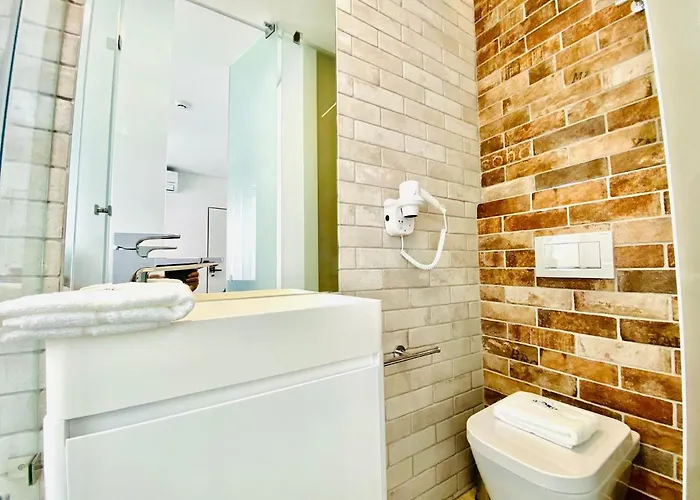 Bed & Breakfast Gloria 10 Deluxe Lisboa